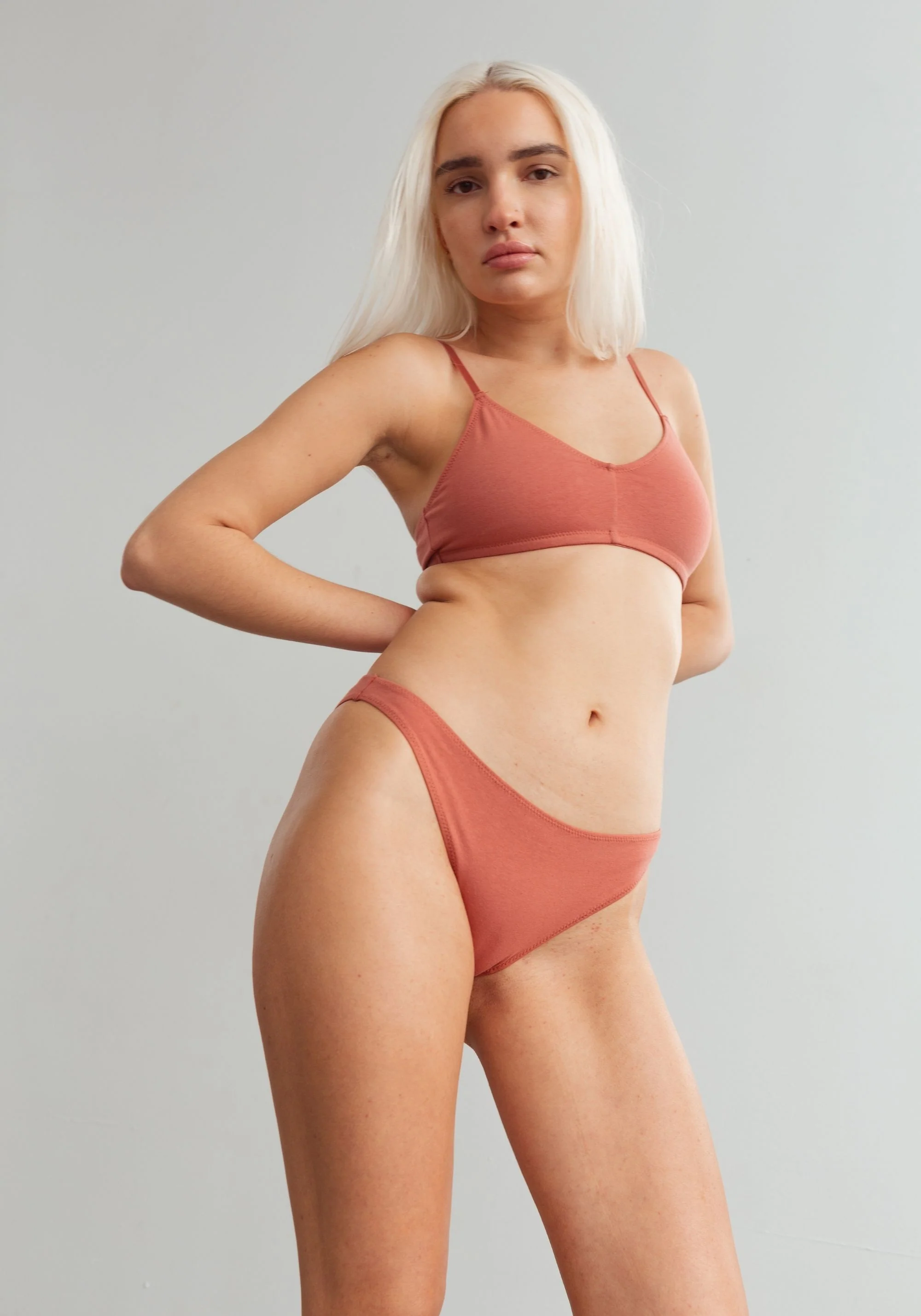 the cotton low rise bikini - Image 3