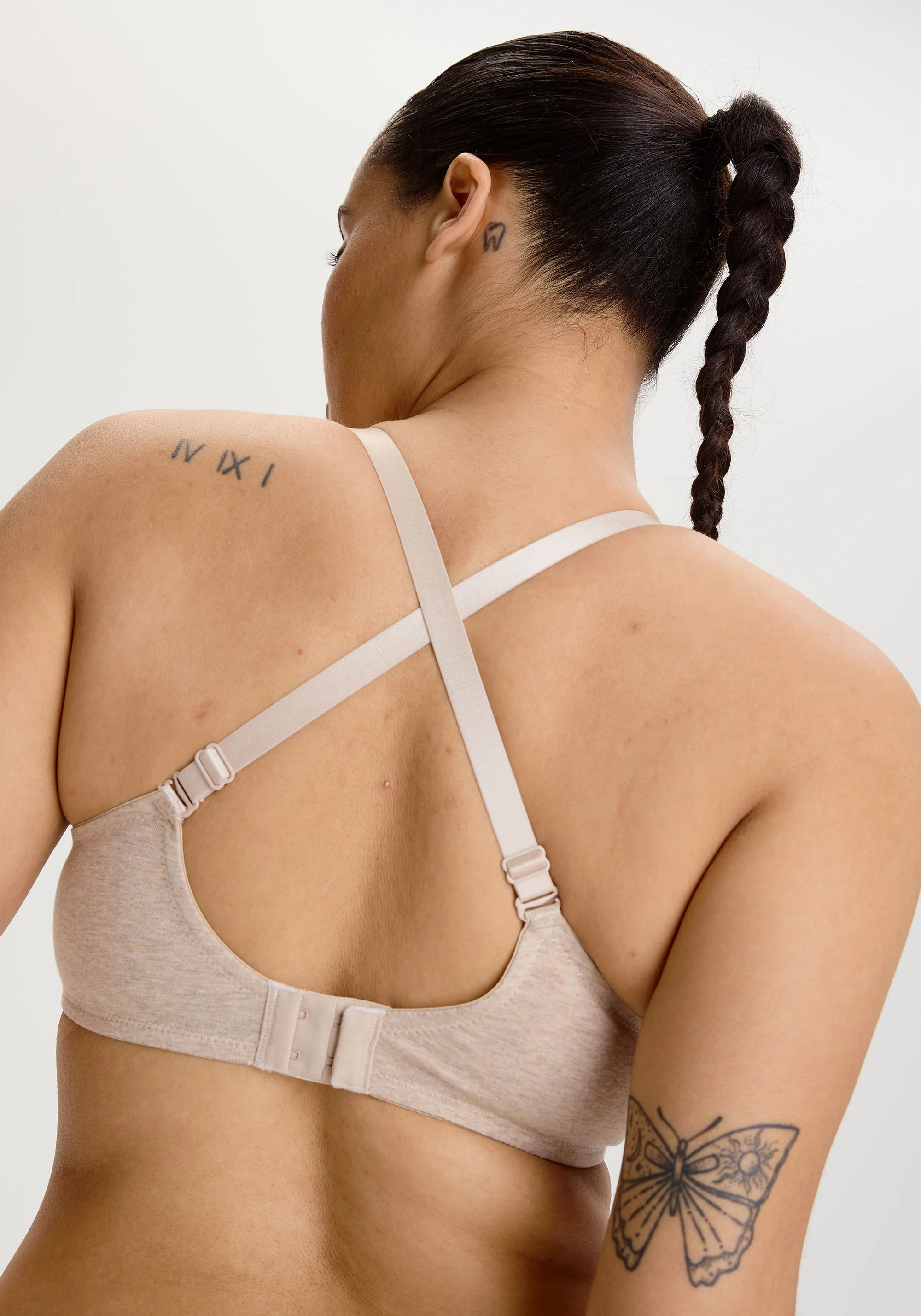 the cotton unlined molded bra - Image 5