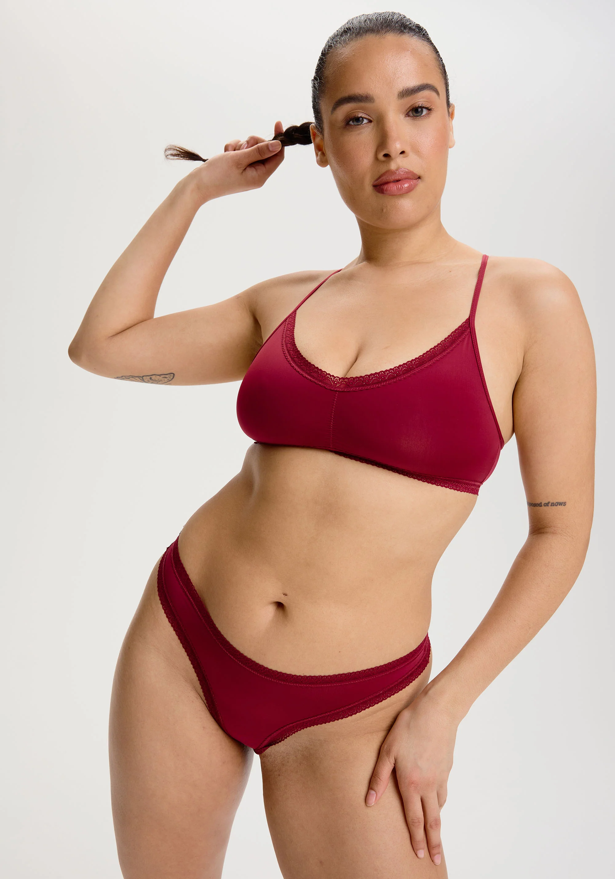 the micro lace trim thong - Image 2