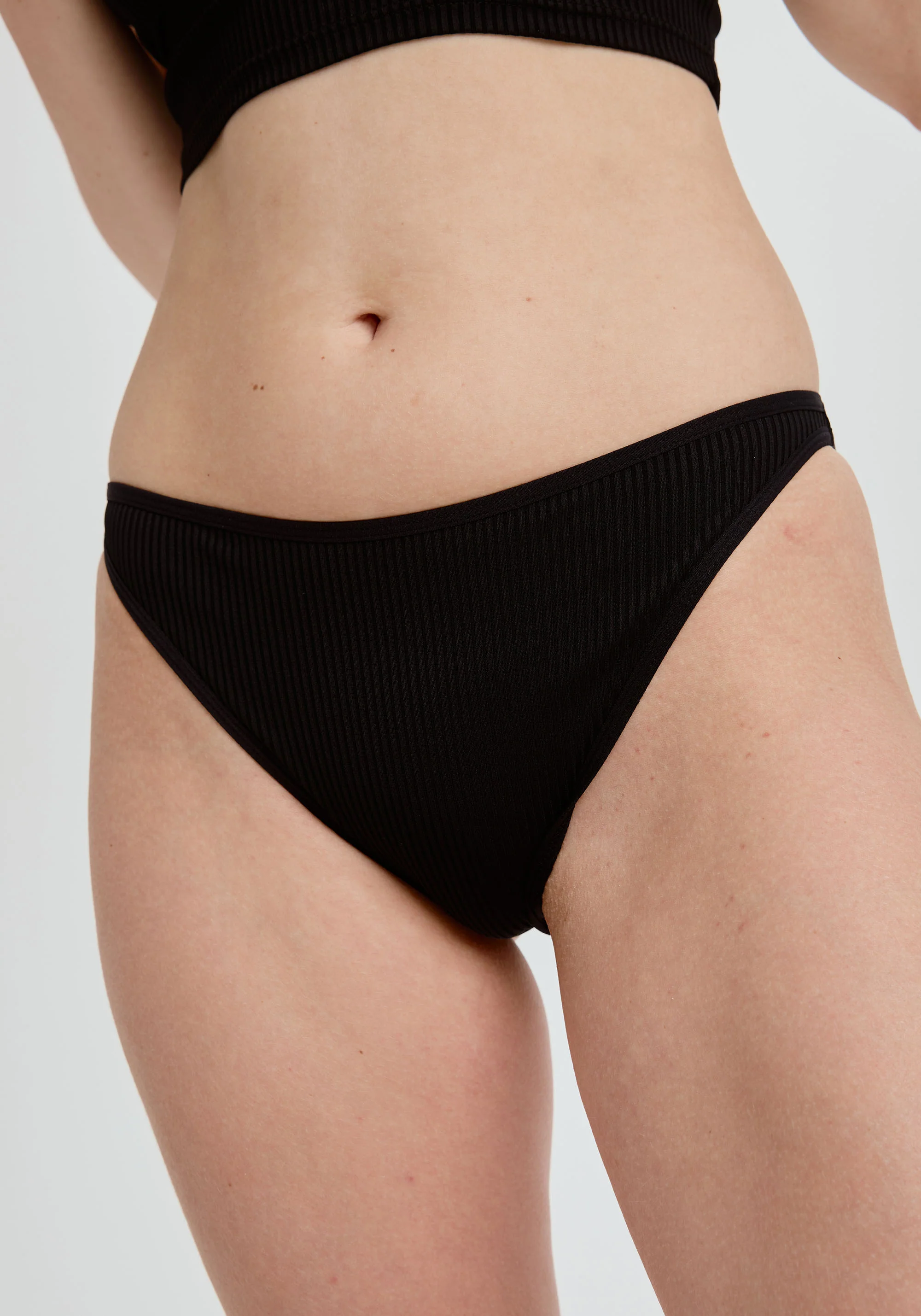 the rib high leg bikini - Image 4
